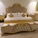 H Aparthotel