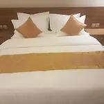 H Aparthotel